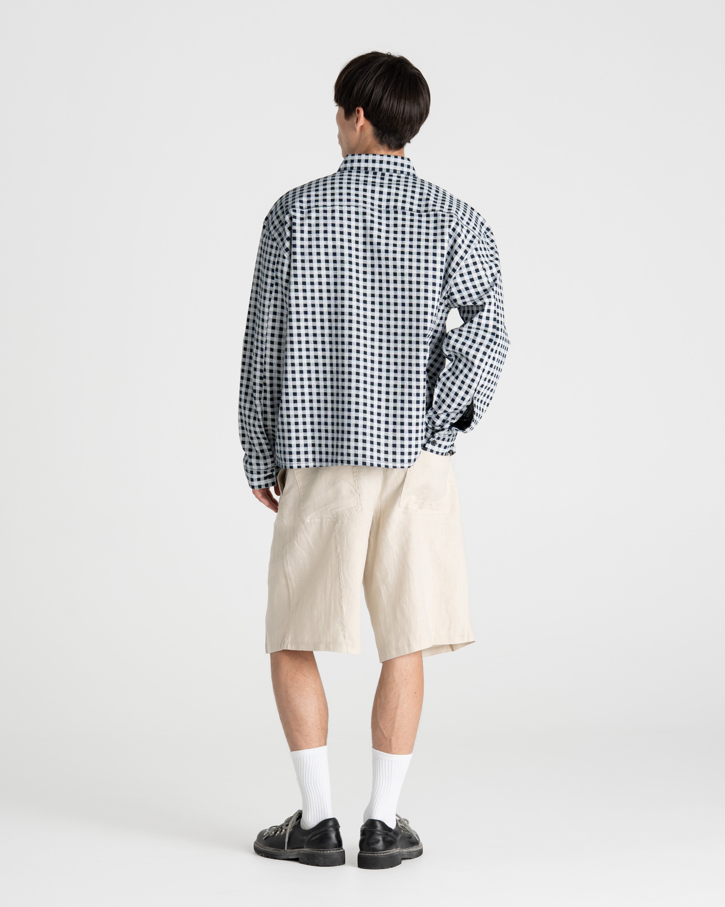 Pleated Baggy shorts Beige